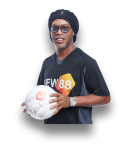 đại sứ thương hiệu New88 Ronaldinho